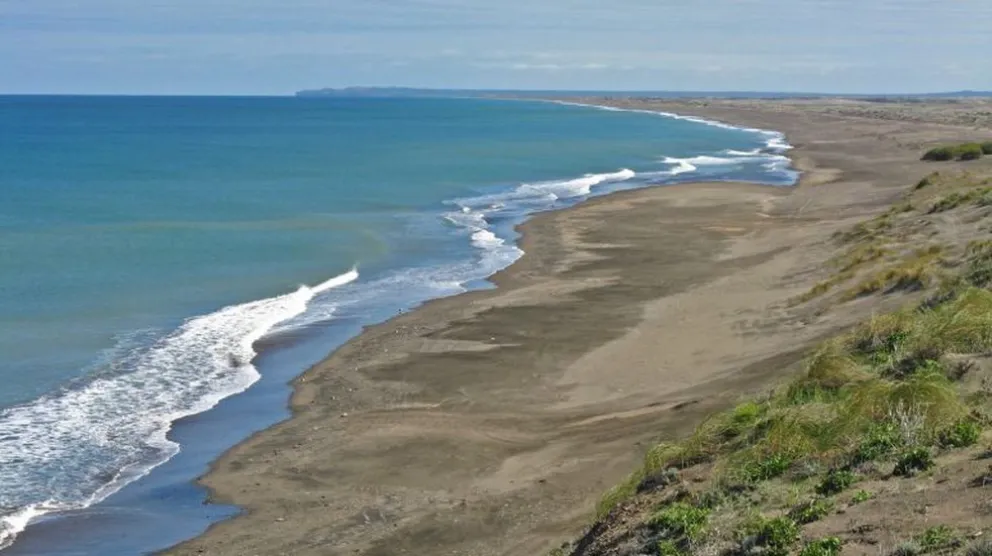 Equipos multidisciplinarios realizan campañas en Bahía Creek y zonas aledañas.
