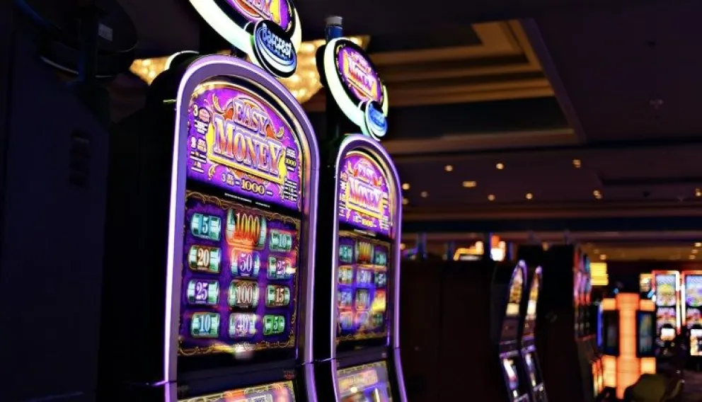 Fingió su secuestro, cobró el rescate y lo fue a gastar al bingo