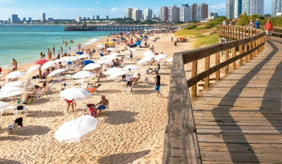 Uruguay abre sus fronteras para todos los extranjeros: Cuáles son los requisitos para ingresar