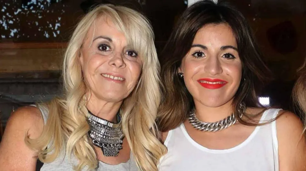 Los sentidos posteos de Claudia y Gianinna por el cumpleaños de Maradona