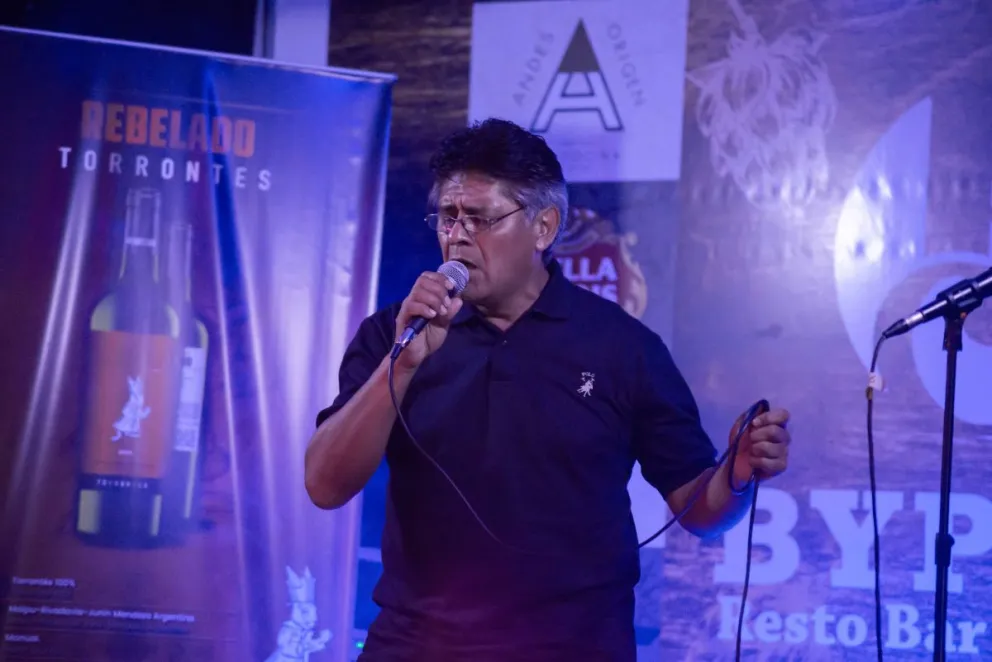 Voz Bypers: la historia de Ramón Feliciano, el cantor que hizo llorar a un jurado