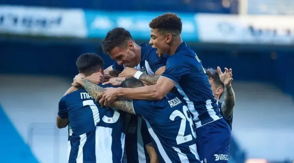 Talleres le ganó a Godoy Cruz y quedó a cuatro puntos de River