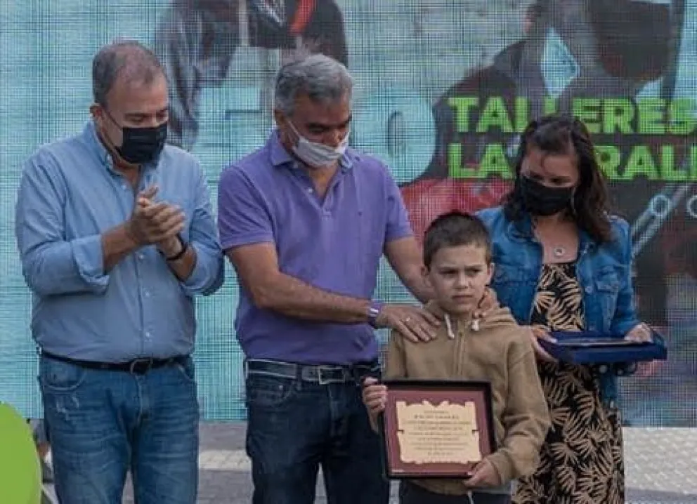 Emotivo homenaje a Walter Dalinger, firme impulsor del programa Emprender