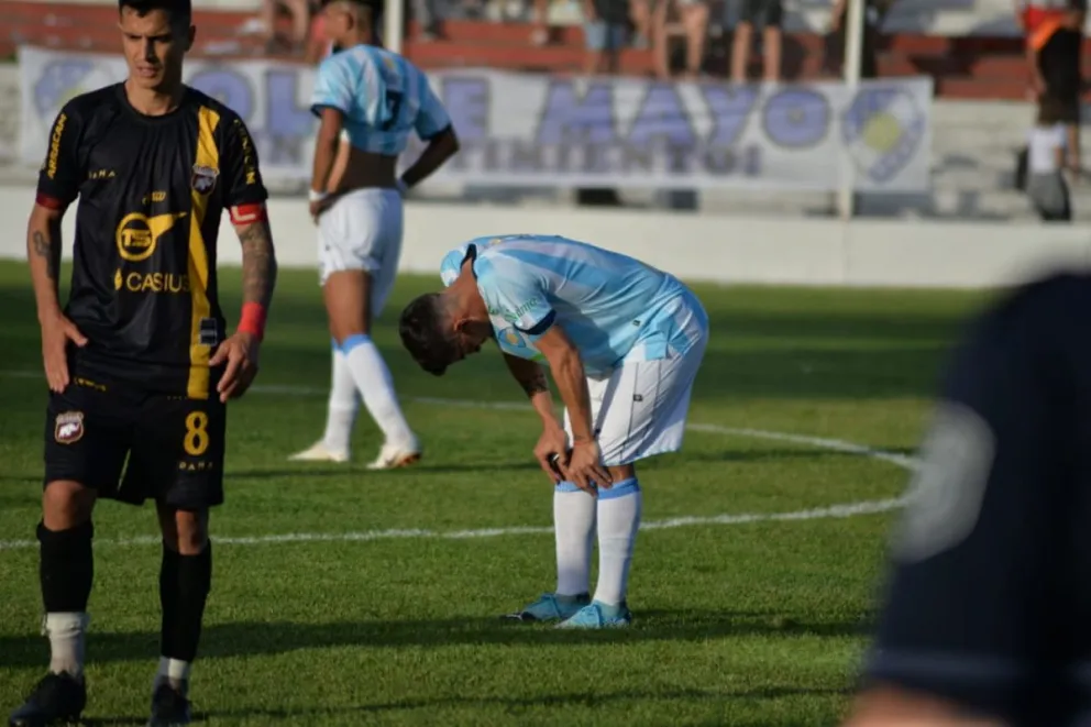  Leo Morales, desconsolado: "Muy triste, teníamos la ilusión de llegar lejos"