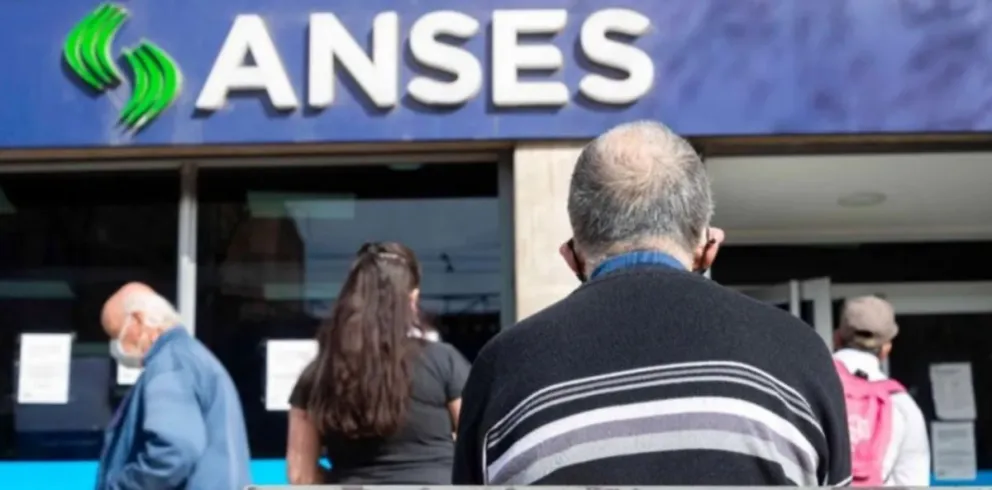 Anses paga jubilaciones y AUH: ¿quiénes cobran hoy?