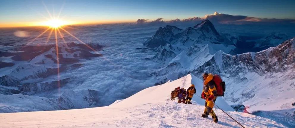Hallaron los cuerpos de tres alpinistas desaparecidos tras una avalancha en el Everest