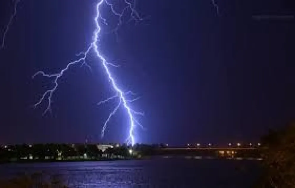 El clima en la región: algo de alivio podría llegar con lluvias y tormentas