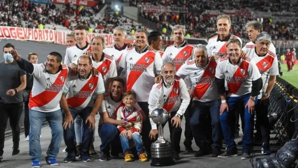 Merecido reconocimiento: River homenajeó a los campeones de la Copa Libertadores de 1986