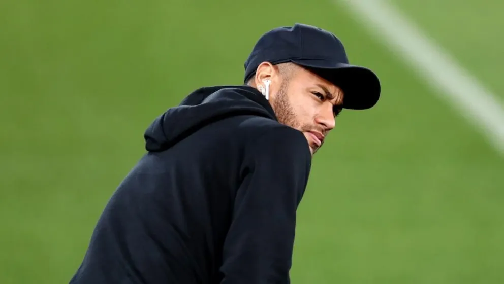 Neymar apareció con nuevo look para los duelos ante Colombia y Argentina