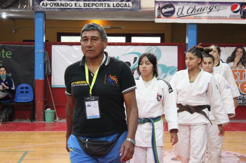 Buscan declarar a “Nene” León vecino destacado de Viedma, por su incansable labor con chicos de bajos recursos