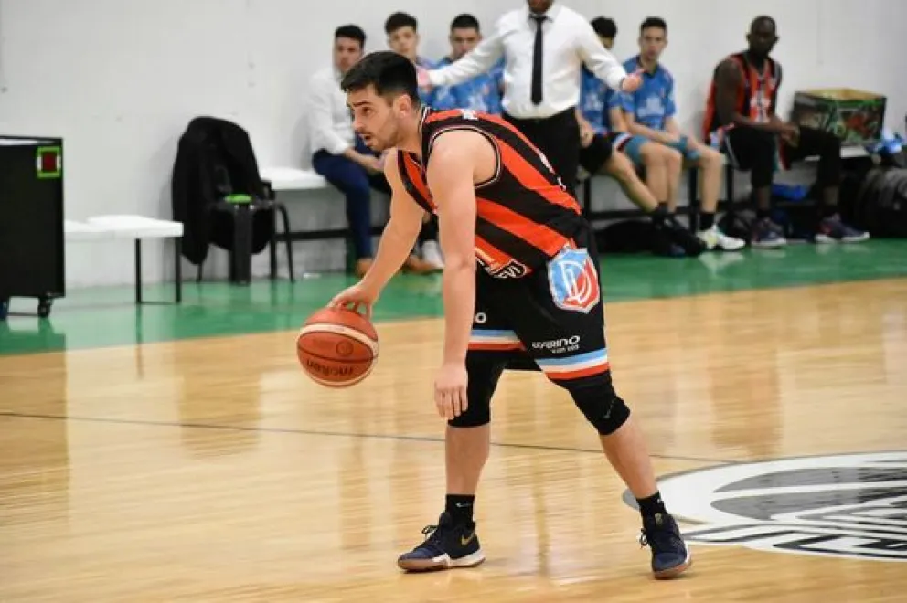 Deportivo Viedma ganó un partido durísimo y se metió en el Súper ocho