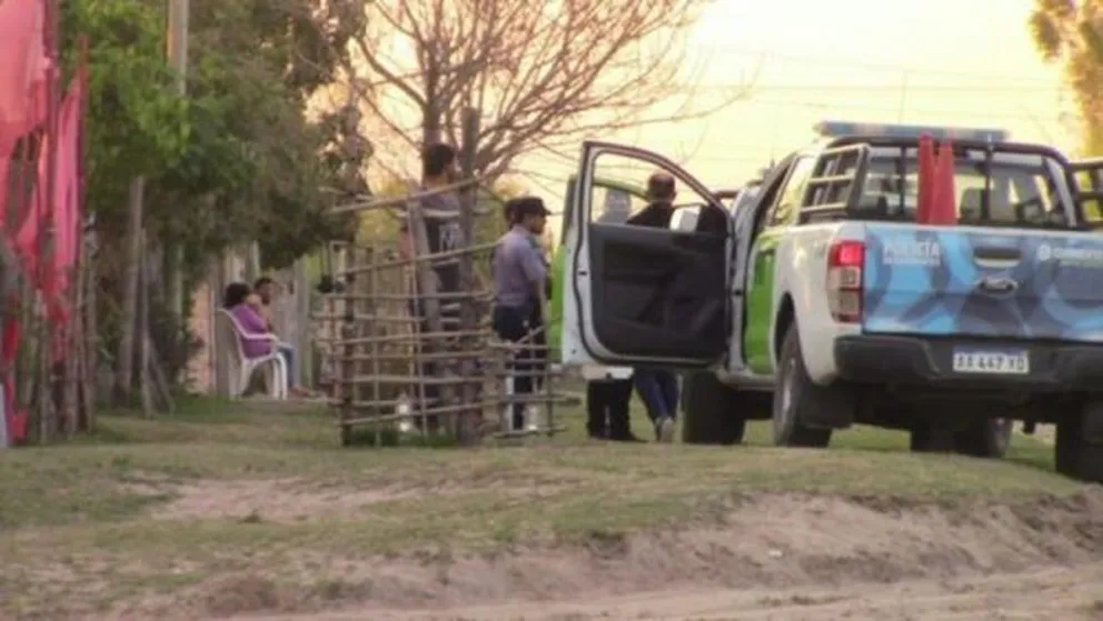 Macabro hallazgo: una bebé fue mutilada y enterrada en el patio de una vivienda