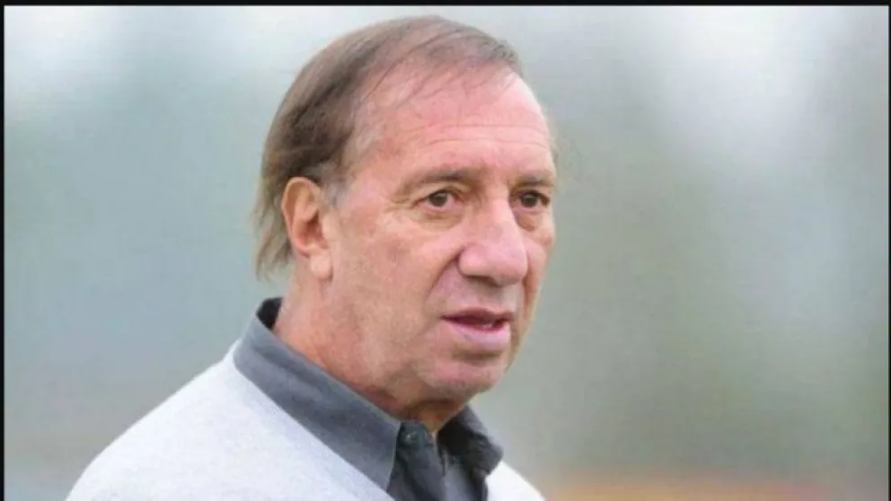 Aún sin saber de su muerte, Bilardo sigue preguntando por el "Diez": la contención que recibe