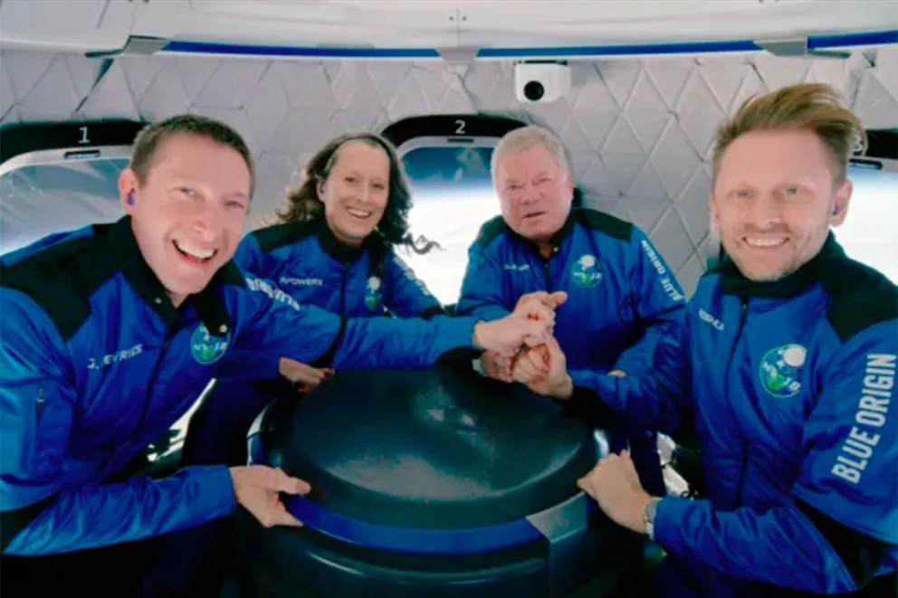 Viajó al espacio hace un mes y murió en un accidente de avioneta el viernes 