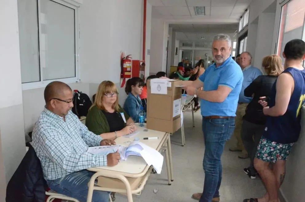 De no creer: la razón por la cual Curetti se retrasó para votar