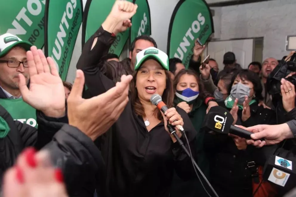 Carreras confirmó el triunfo de Juntos: "En el mapa de Argentina nos volvimos a pintar de verde"