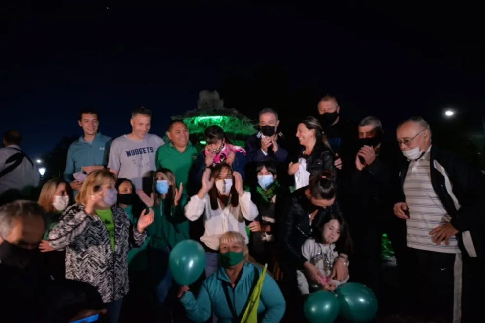 Juntos Somos Río Negro festejó en Viedma y lo hizo en la fuente Pucará