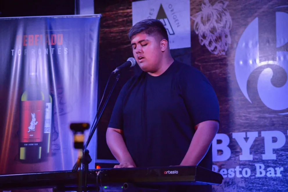 La Voz Bypers: el emocionante paso de Isaías Cáceres por el escenario con sus entonaciones religiosas