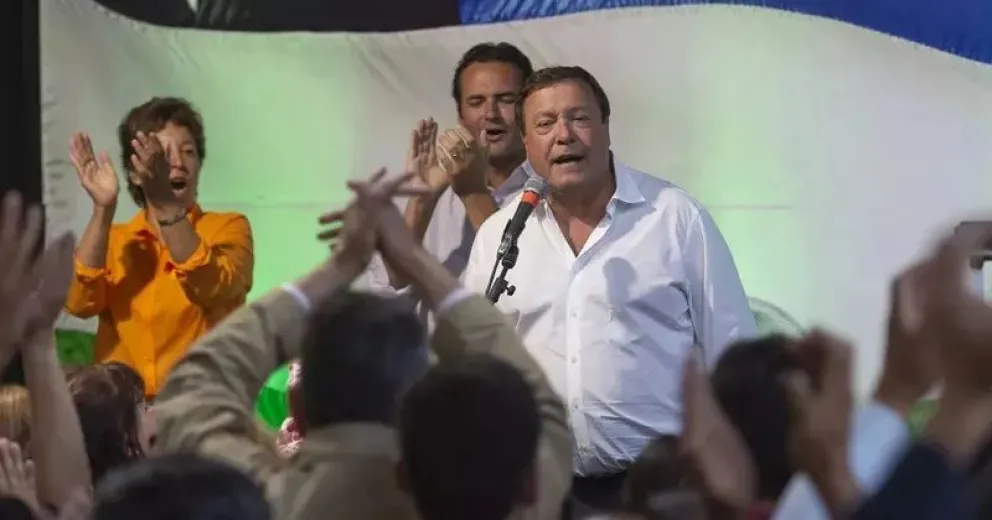 El triunfo de Juntos Somos Río Negro consolidó el liderazgo de Weretilneck y Carreras