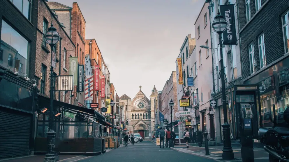 Irlanda ofrece trabajo para extranjeros con sueldos de hasta 5 mil euros al mes