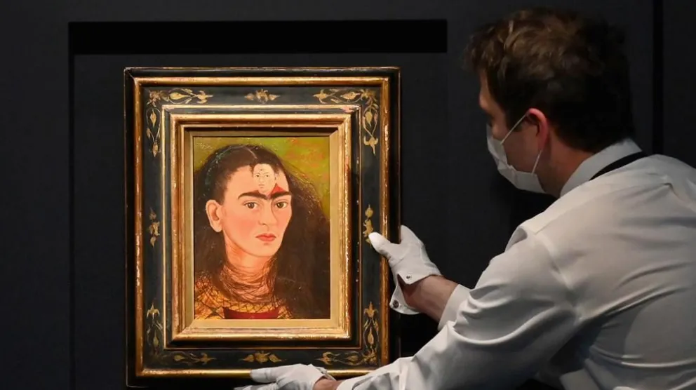 Conocé al empresario argentino que pagó US$ 35 millones por una obra de Frida Kahlo