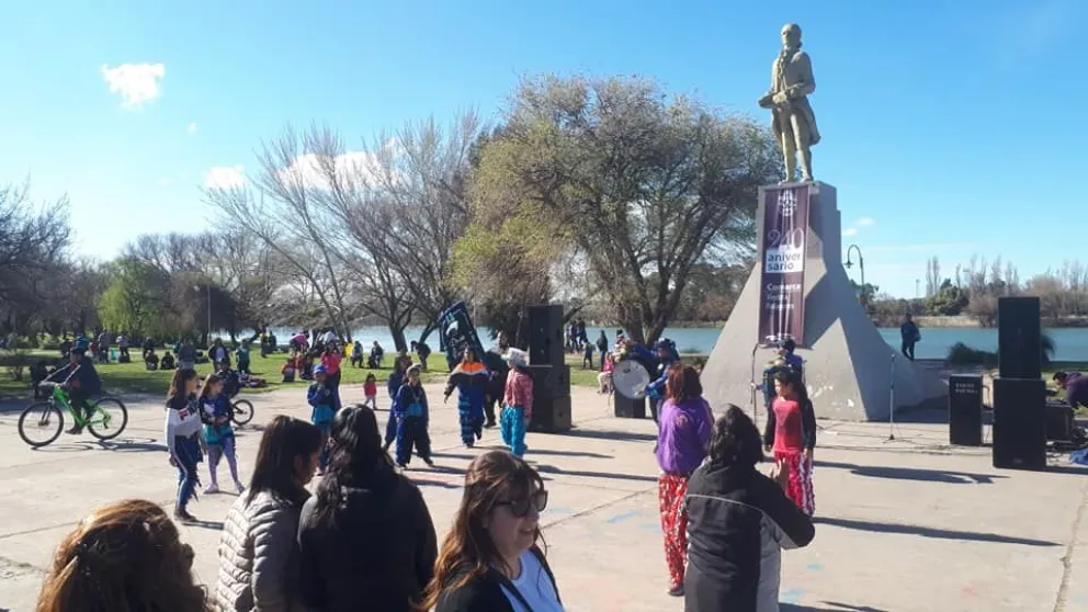 Viedma y Patagones se preparan para celebrar su aniversario en forma parcial