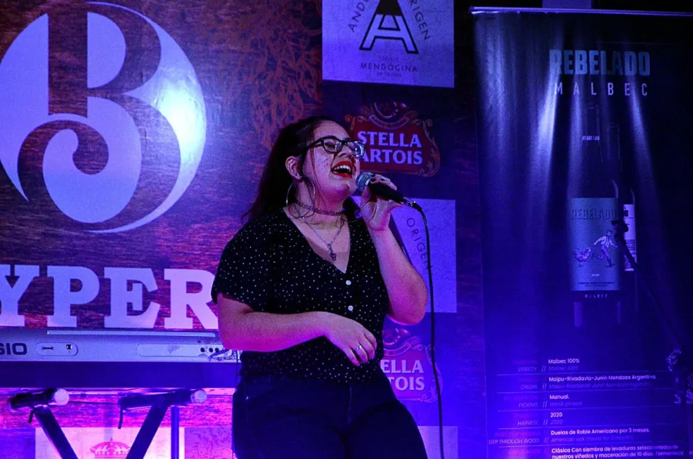 Andrea Salvo sueña con consagrase en La Voz Bypers: “El premio mayor es demostrar lo que tengo para dar”