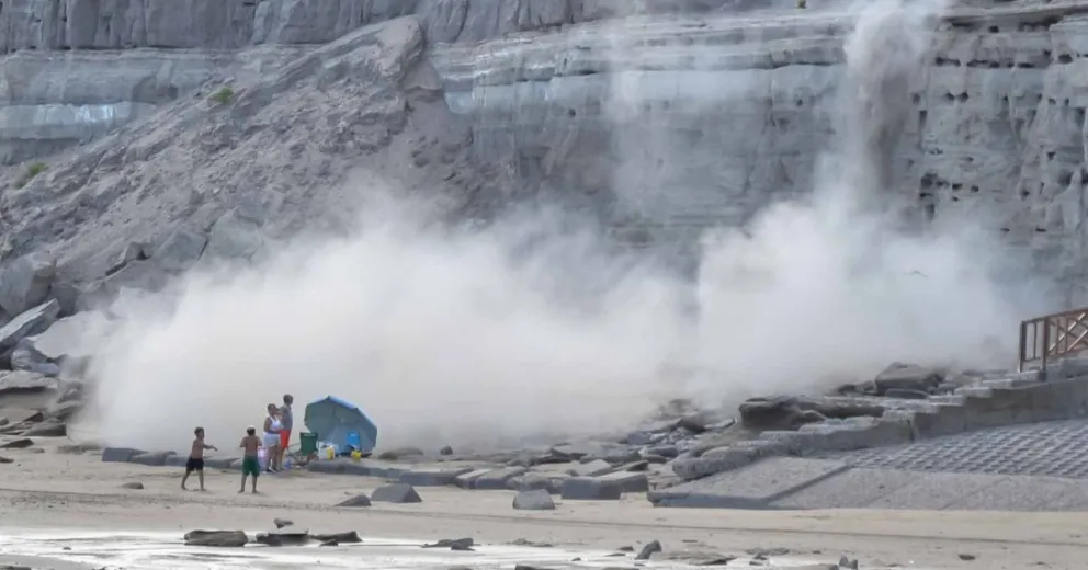 Adelantan fuertes controles en la zona de derrumbe de los acantilados