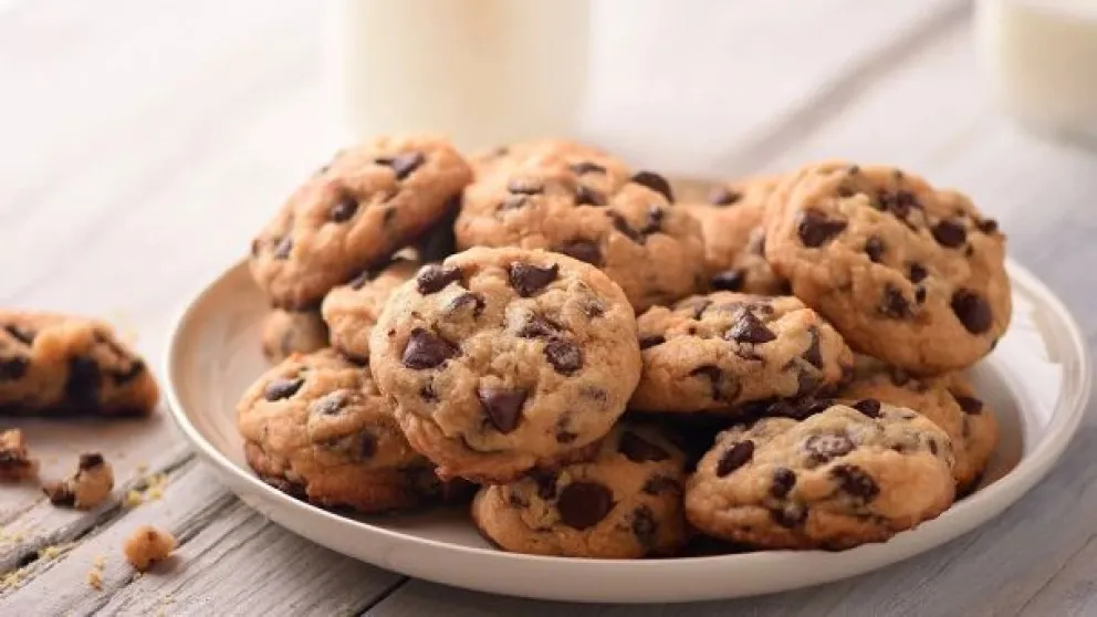 Opción dulce para la tarde: Cookies con chips de chocolate