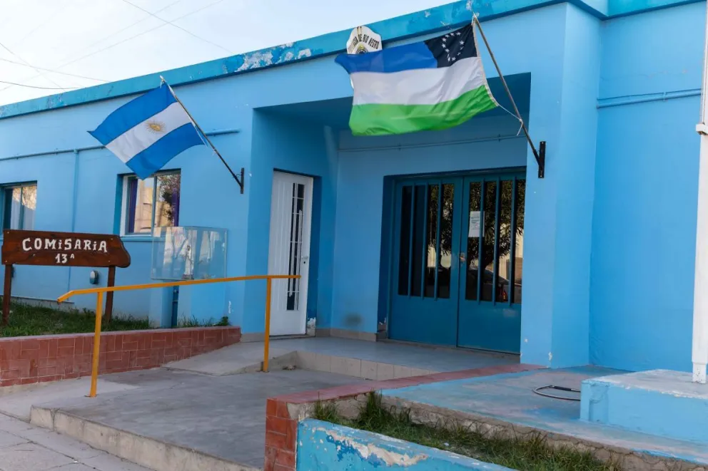 El hecho fue denunciado en la Comisaría 13 de Sierra Grande. 