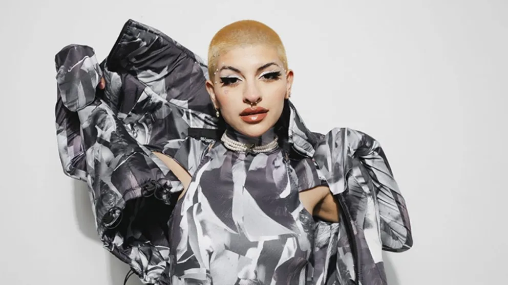 Cazzu presenta “Castigo”, con la actuación de Dyhzy en el video del single