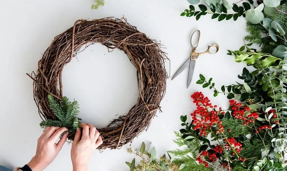 Deco Navidad: ideas originales de guirnaldas para reutilizar materiales hogareños