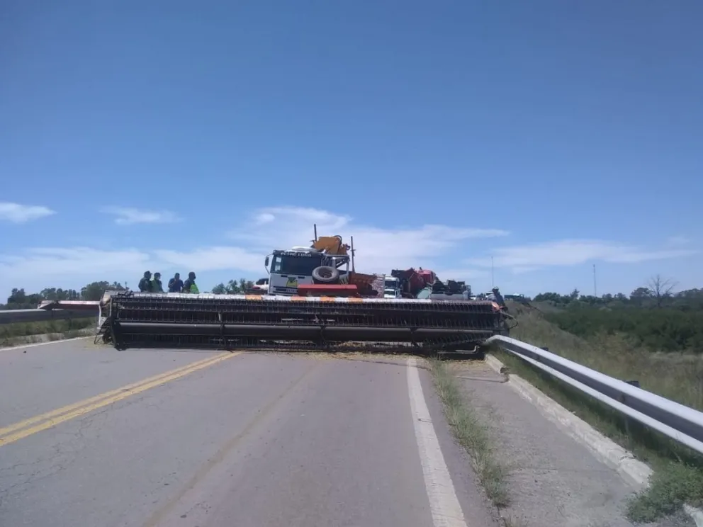 Ya se puede circular por la ruta 3 a la altura del río Colorado