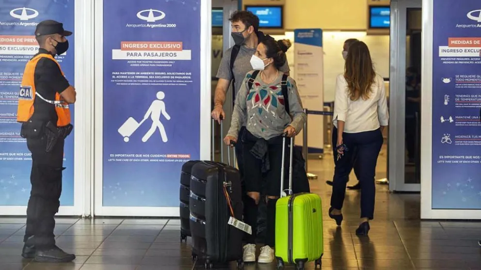 Tensión en el gabinete debido al cepo a los viajes 