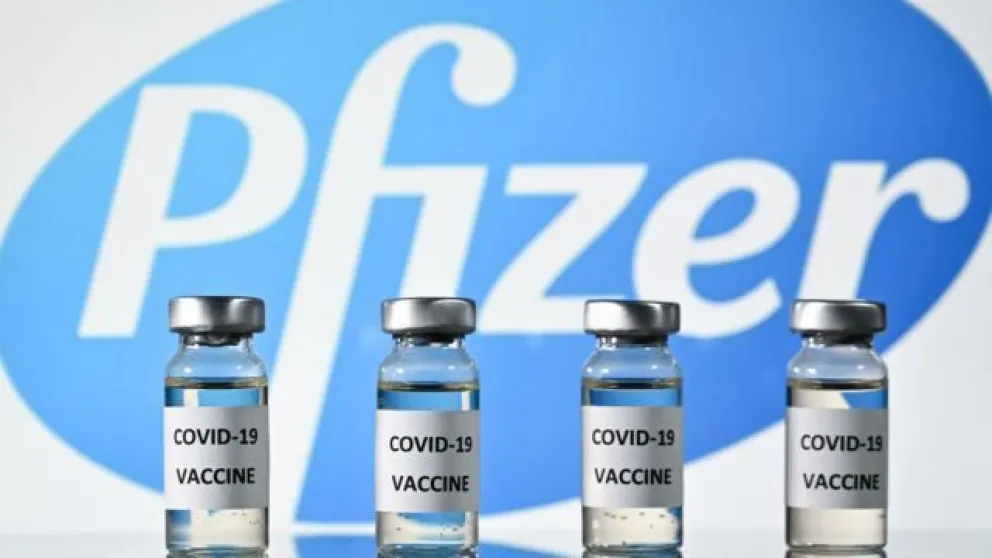 Ómicron: Pfizer promete tener una vacuna contra la nueva cepa del Covid-19 en 100 días