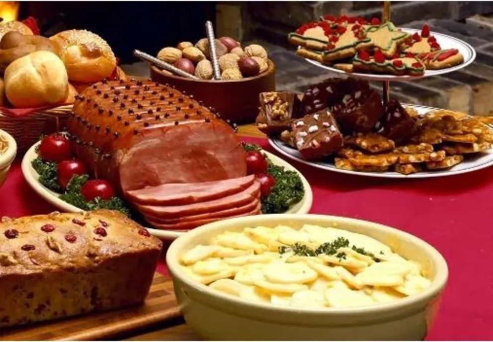 Fiestas de fin de año: Salud formula recomendaciones para evitar empachos