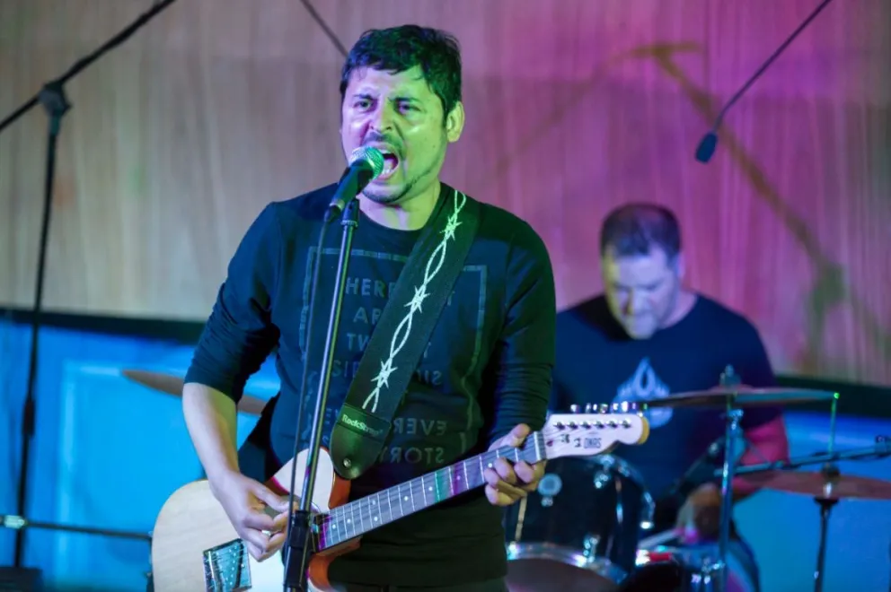 La banda Mil intentos se presentó en una nueva edición del 50º Período de Sesiones Legislativas