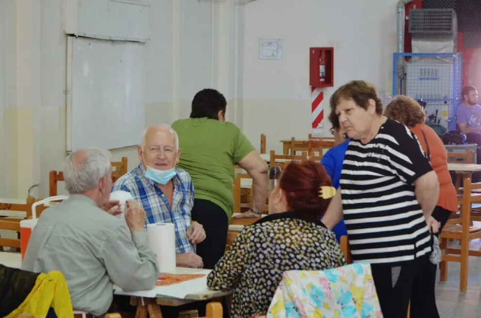 Un divertido "abuelazo" se realizó este domingo en Viedma