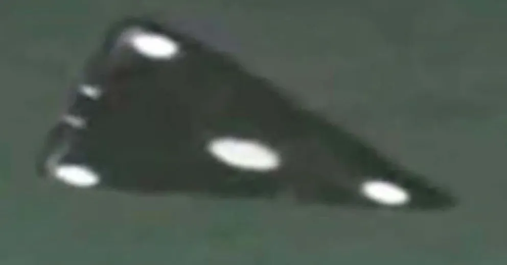 Fotografiaron un OVNI en el portal de la Línea Sur