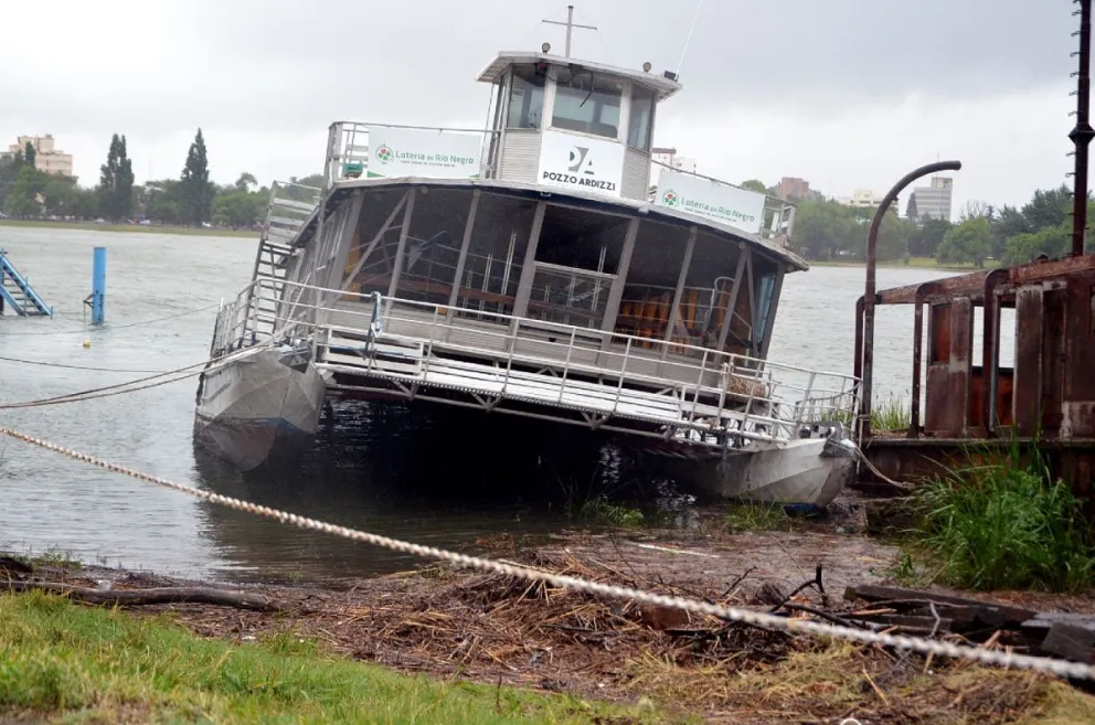 La reparación del catamarán tendría un costo de entre 10 y 15 millones de pesos