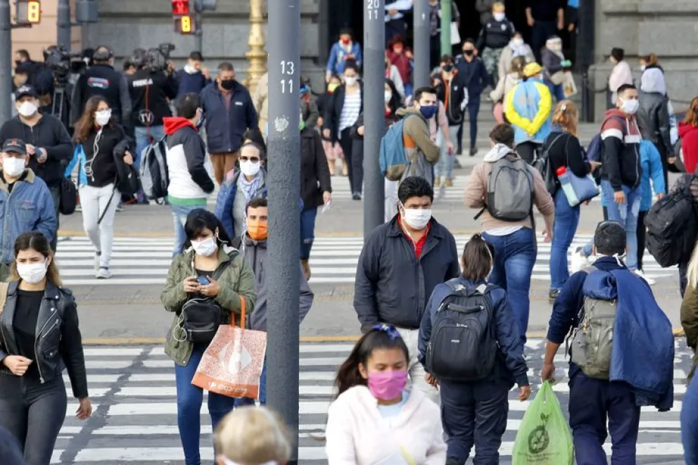 Argentina: 2.744 contagios y 11 fallecidos por Covid-19