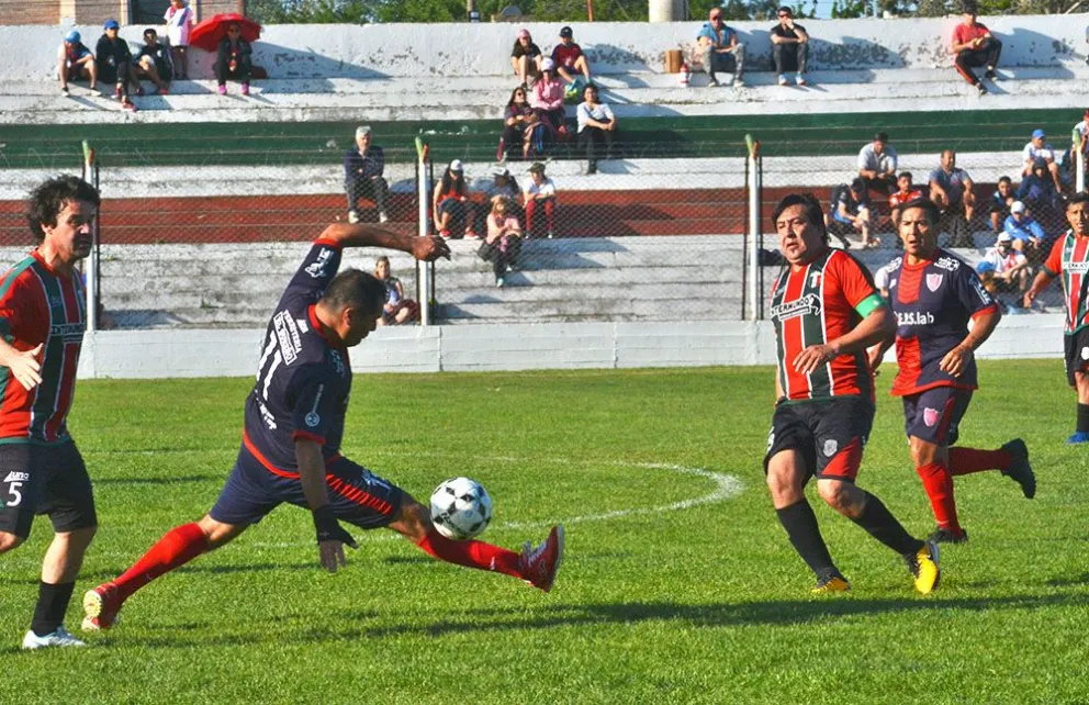 Sábado de semifinales en veteranos de la Comarca