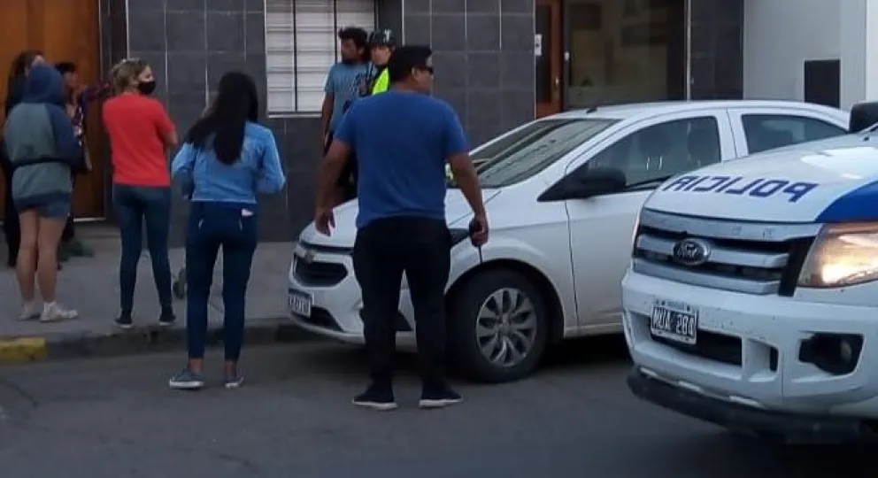Una trifulca con cuchillo mediante fue protagonizada por una pareja en pleno centro