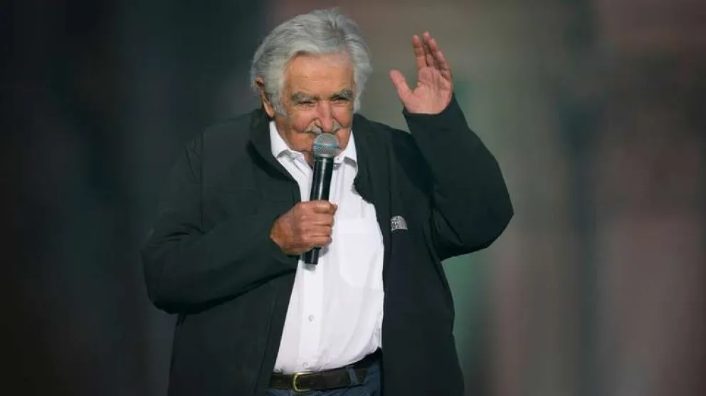 José “Pepe” Mujica llamó a los argentinos a “cuidar la democracia”