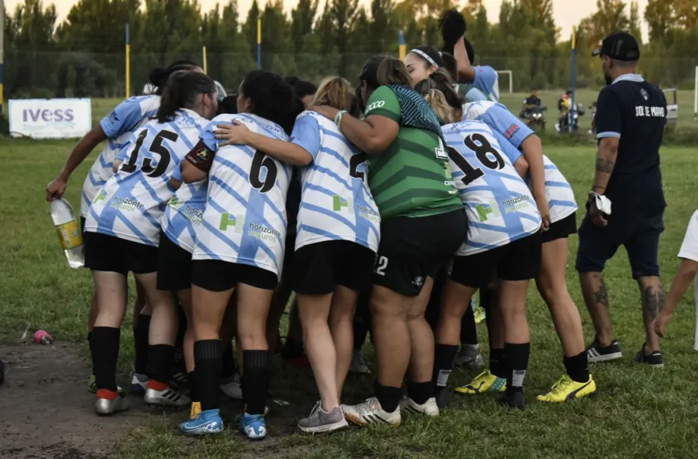 Valdebenito: “Vamos a hacer lo posible para que las chicas tengan su experiencia”