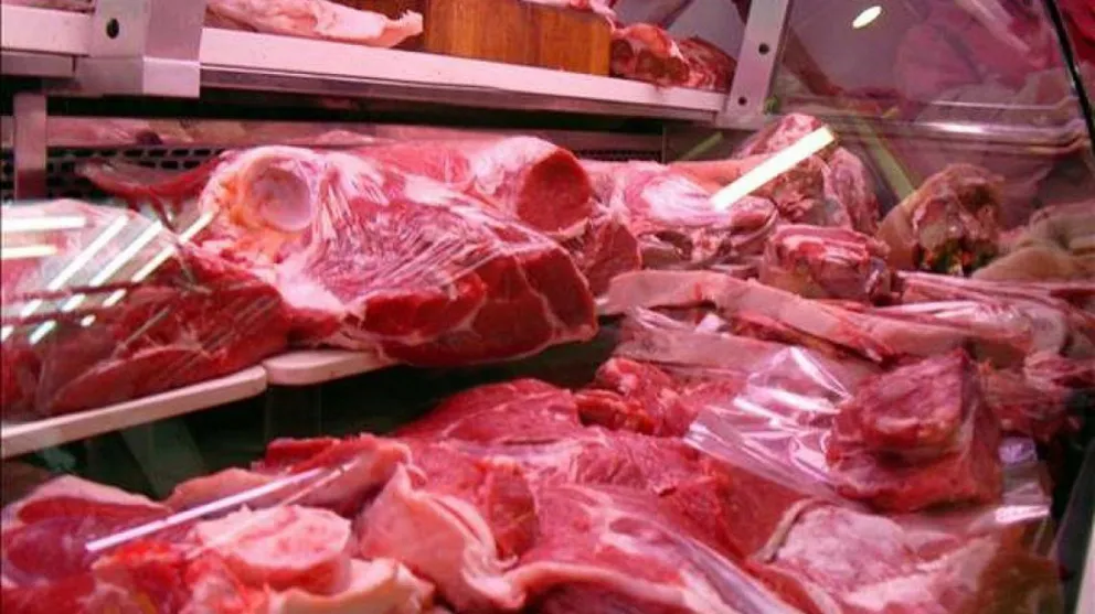 Cuáles son los cinco cortes de carne que el Gobierno acordó bajar de precio