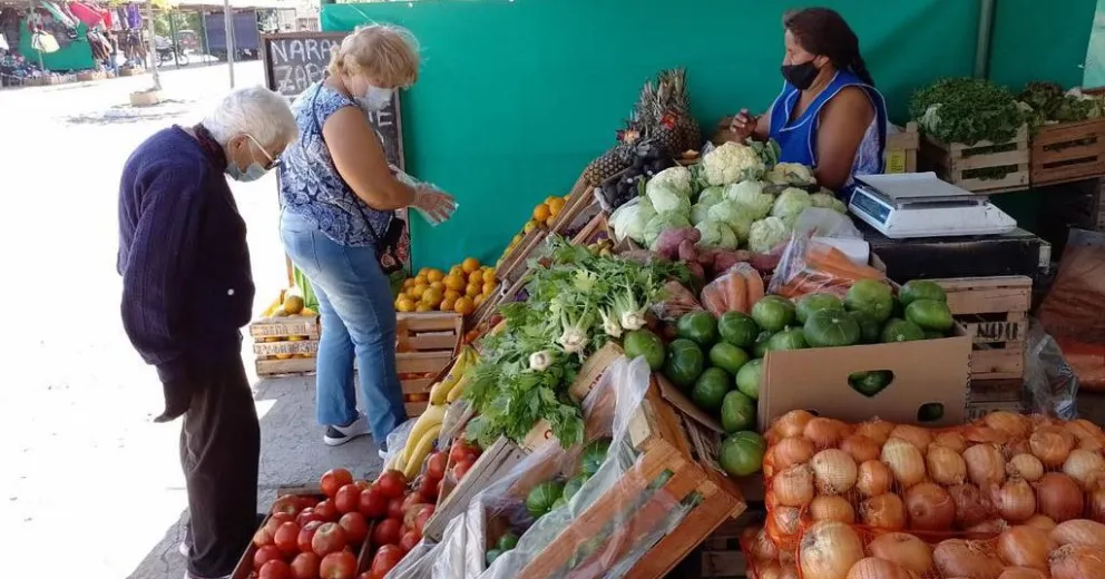 La feria de frutas y verduras estará abierta el 24 y 31 de diciembre