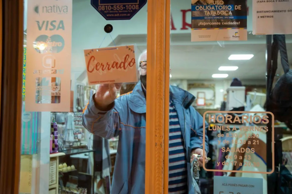 Cabrera habló sobre cómo funcionarán los comercios en Navidad y Año Nuevo 