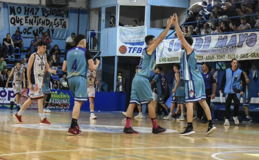 Torneo Pre-Federal: Sol de Mayo pegó primero en casa y acaricia el título