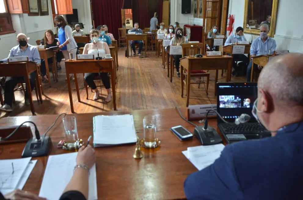 Una intensa sesión es la que se vivió en Patagones, donde se aprobó la Ordenanza Fiscal